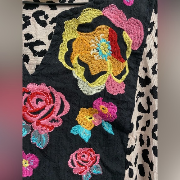 Savanna Jane top, SZ L - Picture 4 of 5